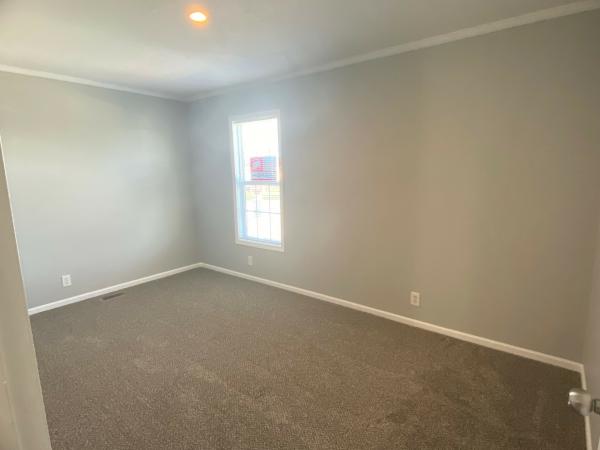 2019 Champion RA1670217 Mobile Home