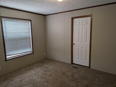 Photo 4 of 8 of home located at 4201 Shari Lane Mount Clemens, MI 48043