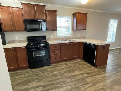 Photo 2 of 17 of home located at 547 Deborah Lane Lynwood, IL 60411