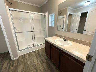 Photo 3 of 17 of home located at 547 Deborah Lane Lynwood, IL 60411