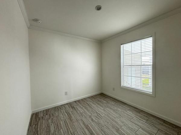 2026 Champion - Lake City LaBelle Mobile Home