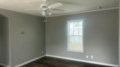 Photo 4 of 13 of home located at 8985 Normandy Blvd, #266 Jacksonville, FL 32221