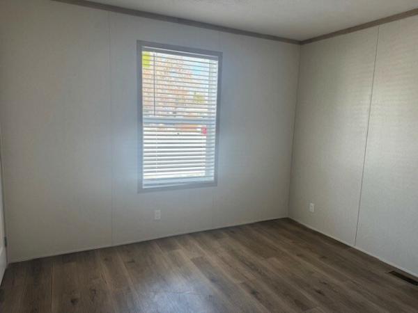 2025 clayton 95CCS24523CH26 Mobile Home