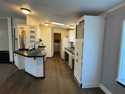 Photo 2 of 12 of home located at 28927 Briarwood Flat Rock, MI 48134