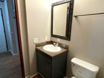 Photo 4 of 17 of home located at 346 Lisa Lane Lynwood, IL 60411