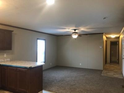 Mobile Home at 343 Yorkshire Newport, MI 48166