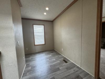 Photo 4 of 12 of home located at 286 Brookside Manor Goshen, IN 46526