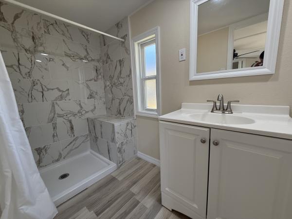 1975 PRMO F21293 Mobile Home