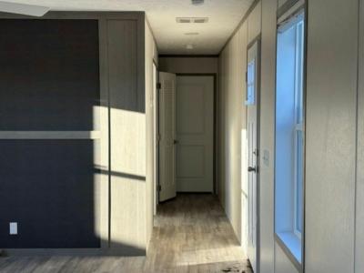 Photo 4 of 8 of home located at 2525 County Line Rd., #363 Des Moines, IA 50321