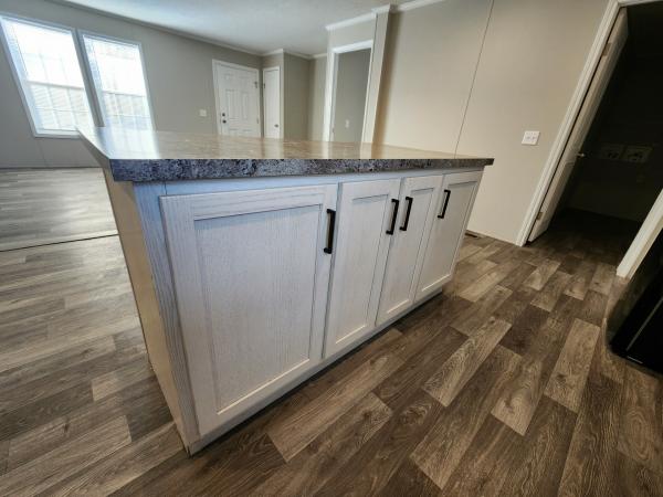 2021 Champion - Topeka Mobile Home