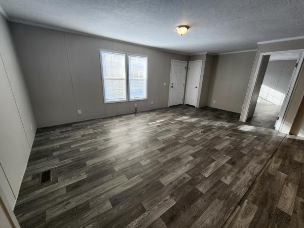 2021 Champion - Topeka Mobile Home