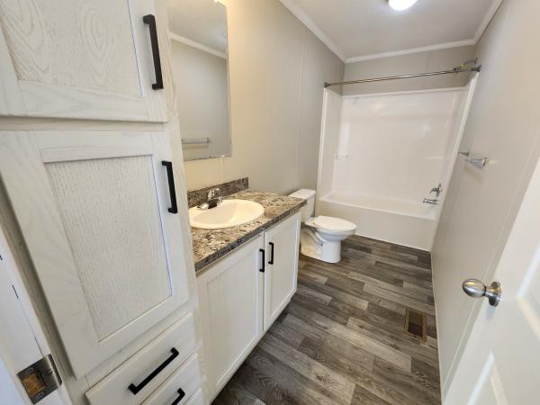 2021 Champion - Topeka Mobile Home