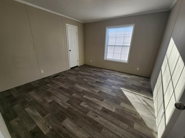 2021 Champion - Topeka Mobile Home