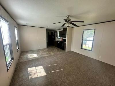Mobile Home at 313 Darelnor Cadillac, MI 49601
