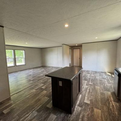 Photo 5 of 41 of home located at 3052 North Gary Street #0036 New Castle, IN 47362