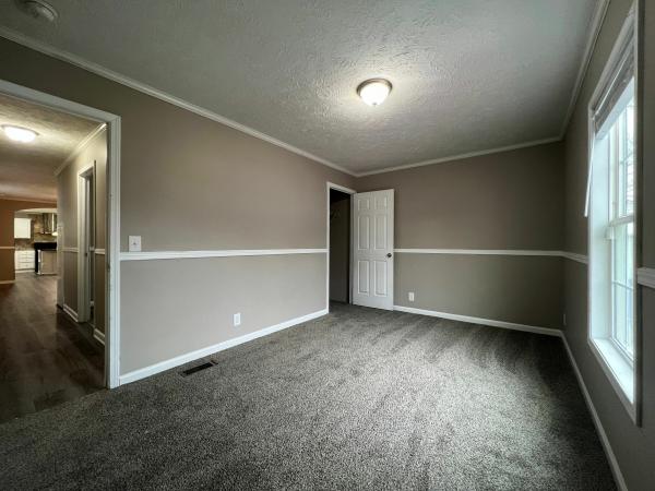 2014 Clayton Homes Inc Community Series Mobile Home