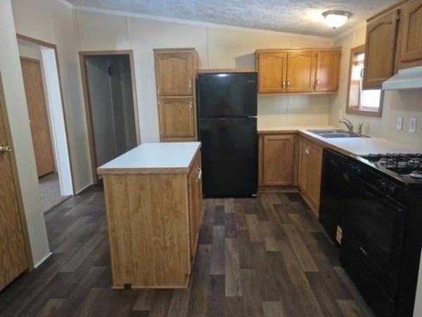 1998 Dutch Housing Ltd. Mobile Home For Sale