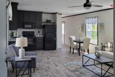 Photo 4 of 9 of home located at 89 Black Locust Drive Asheville, NC 28804