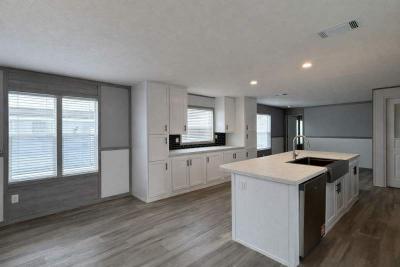 Photo 4 of 15 of home located at 115 Ridge Creek College Station, TX 77845