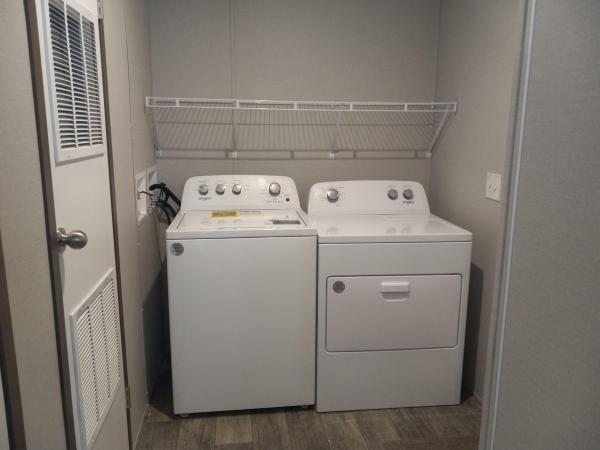 2021 Champion Advantage II  Home