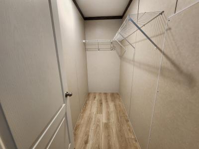 Photo 4 of 5 of home located at 855 W. Jefferson #150 Grand Ledge, MI 48837