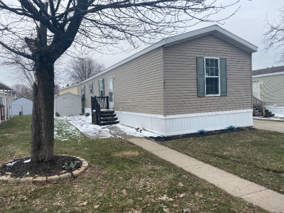 Mobile Home at 1814 Aldrin Ct #270 Milford, MI 48381