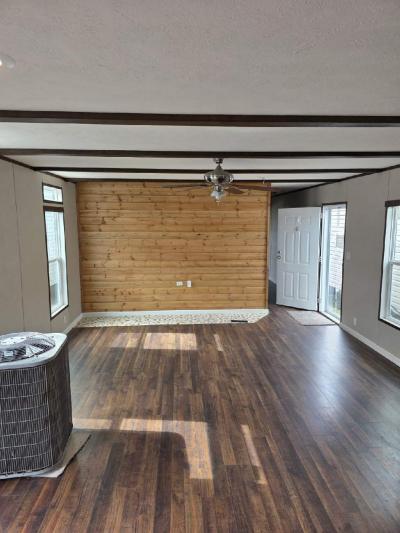 Photo 5 of 18 of home located at 175 Belcher Rd Sweetwater, TN 37874