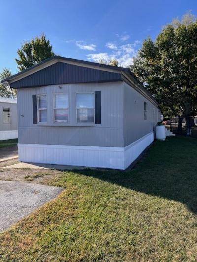 Mobile Home at 101 Lakeshore Dr. Millbury, OH 43447