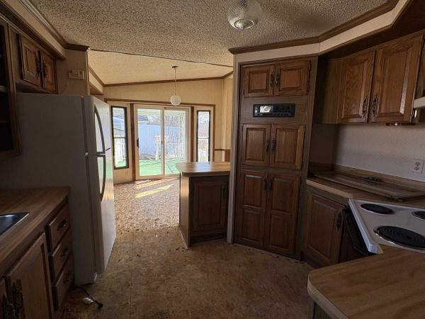 1989 Parkwood Mobile Home