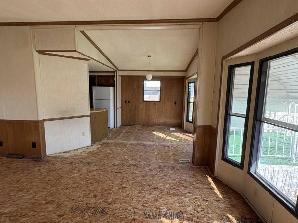 1989 Parkwood Mobile Home