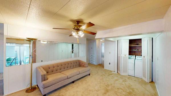 1972 Broadmore Mobile Home