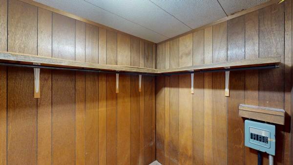 1972 Broadmore Mobile Home