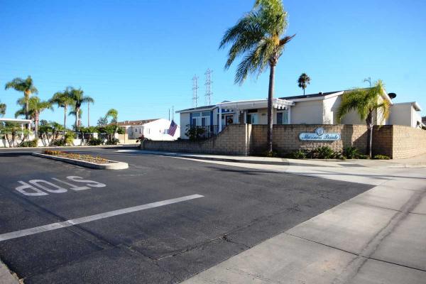 1972 Broadmore Mobile Home