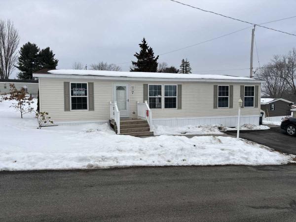 2017  Mobile Home For Sale