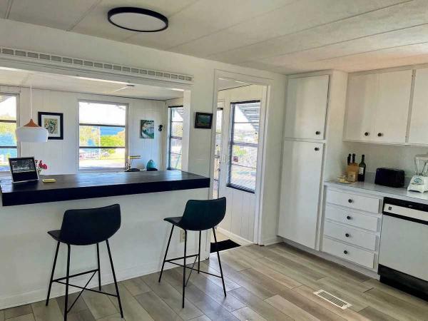 1973 Skyline HS Mobile Home