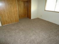 1981 Skyline Hillcrest Manufactured Home