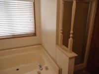 1981 Skyline Hillcrest Manufactured Home