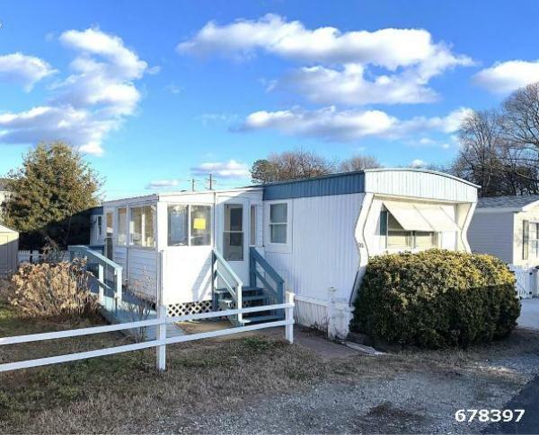 Photo 1 of 2 of home located at Rol-Park Trailer Village 8049 Veterans Hwy Millersville, MD 21108