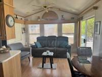 1994 Skyline Manufactured Home