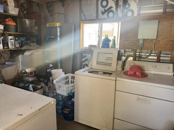 1994 Skyline Manufactured Home