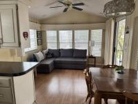 1992 Park Manufactured Home