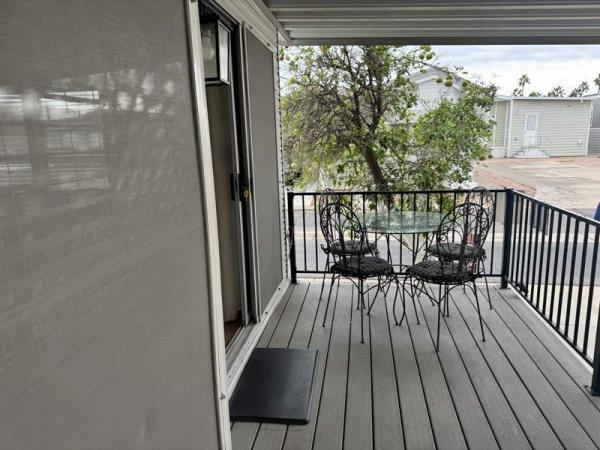 1992 Park Manufactured Home