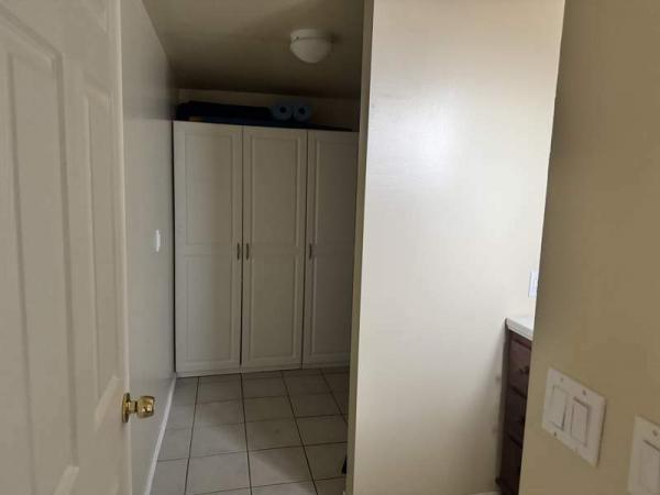 1992 Park Manufactured Home