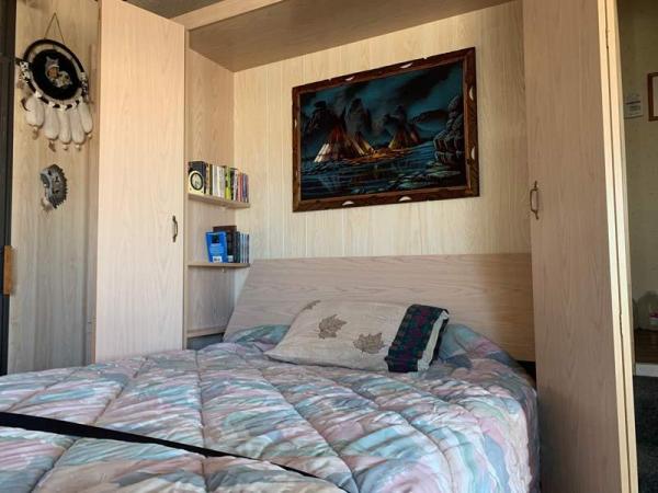 1989 Park Manufactured Home