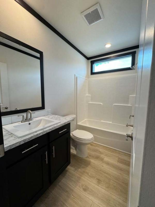 2026 Clayton 32LKS28523CH25 Mobile Home