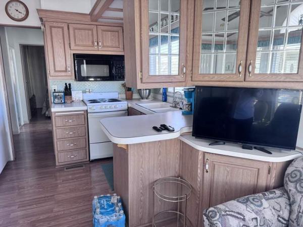 1994 OakP Manufactured Home