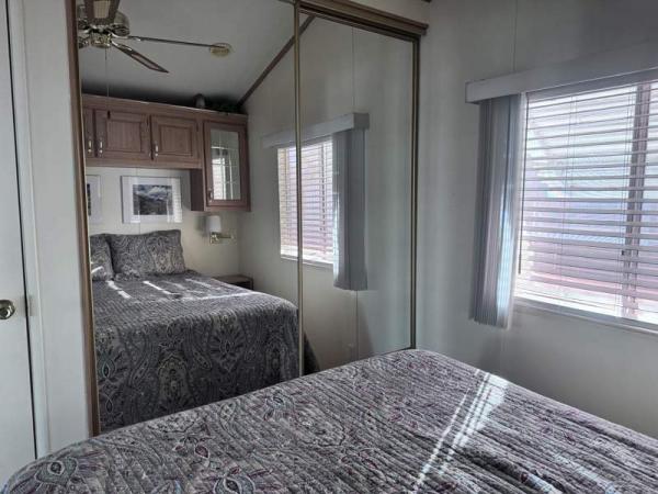 1994 OakP Manufactured Home