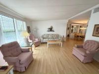 1984 Brook Manufactured Home