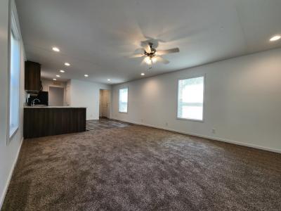 Photo 2 of 15 of home located at 10686 Aldora Miamisburg, OH 45342