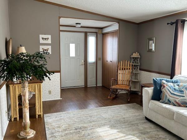 1993 Victorian MI0025330358 Mobile Home